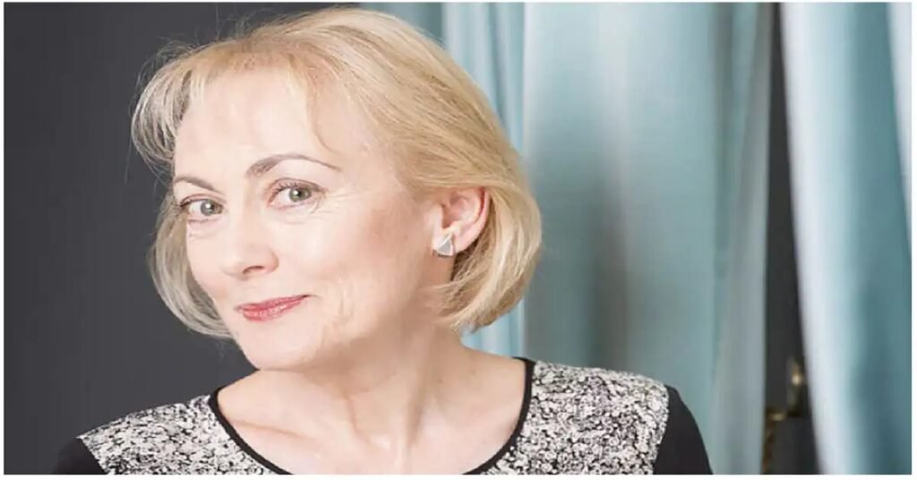 Paula Wilcox net worth
